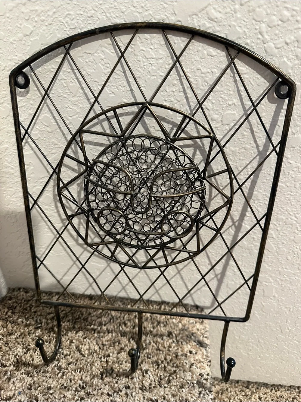 Rustic Style wrought iron Metal Wall 3 Key Hooks. Intricate celestial sun face